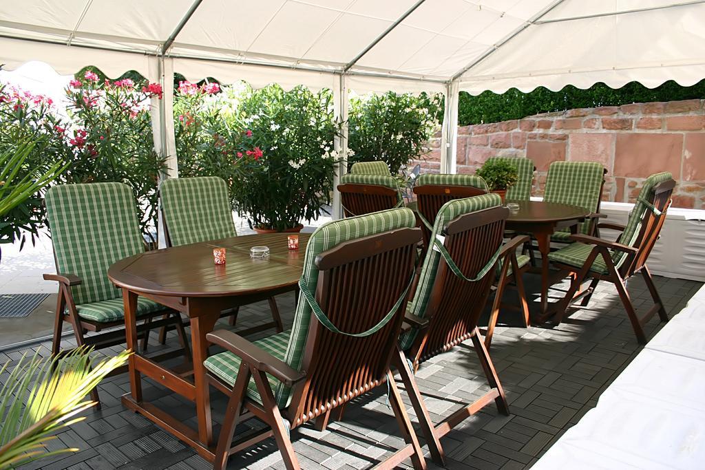 Apartmenthaus "Zum Lowen" Heidelberg - Ziegelhausen Exterior photo