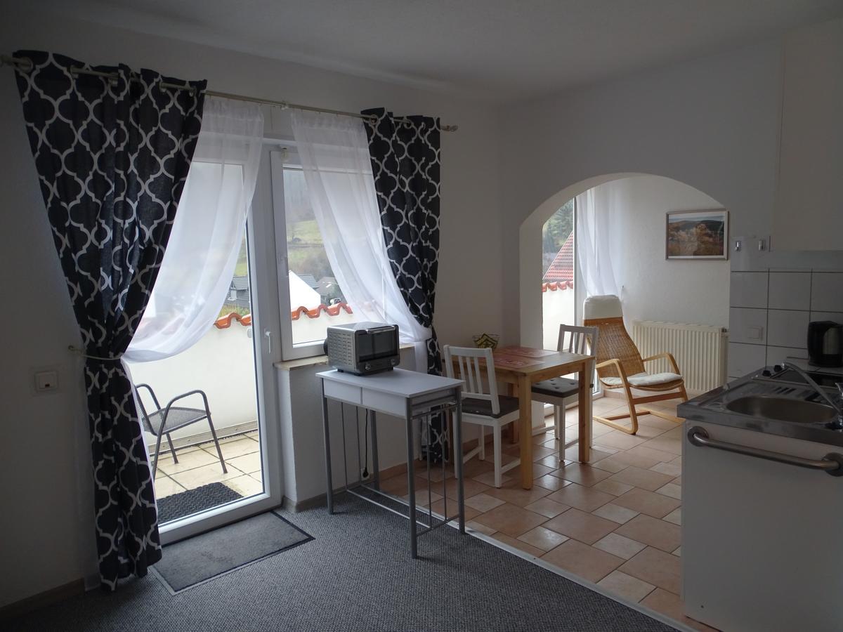 Apartmenthaus "Zum Lowen" Heidelberg - Ziegelhausen Exterior photo